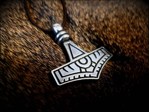 Gotland Mjolnir Thors Hammer Pendant Necklace