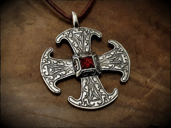 Silver Viking Saxon Canterbury Cross Pendant Necklace With Garnet