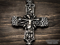Vestlolland Cross Crucifix Pendant Necklace