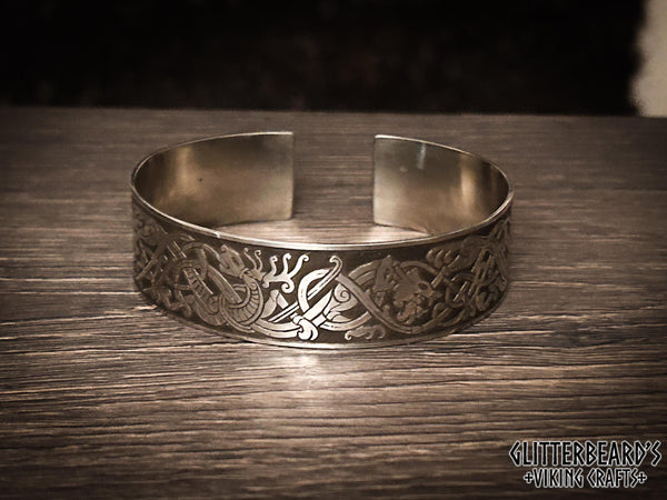 Viking Mammen Style Cuff Bracelet